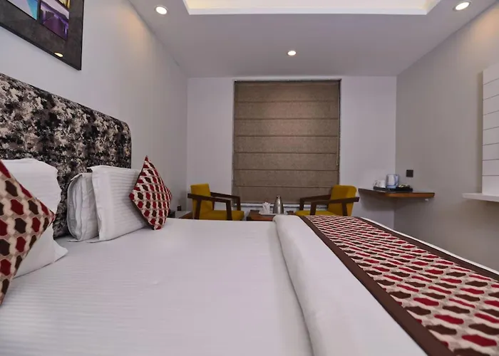 Hotel Nityaa Suites