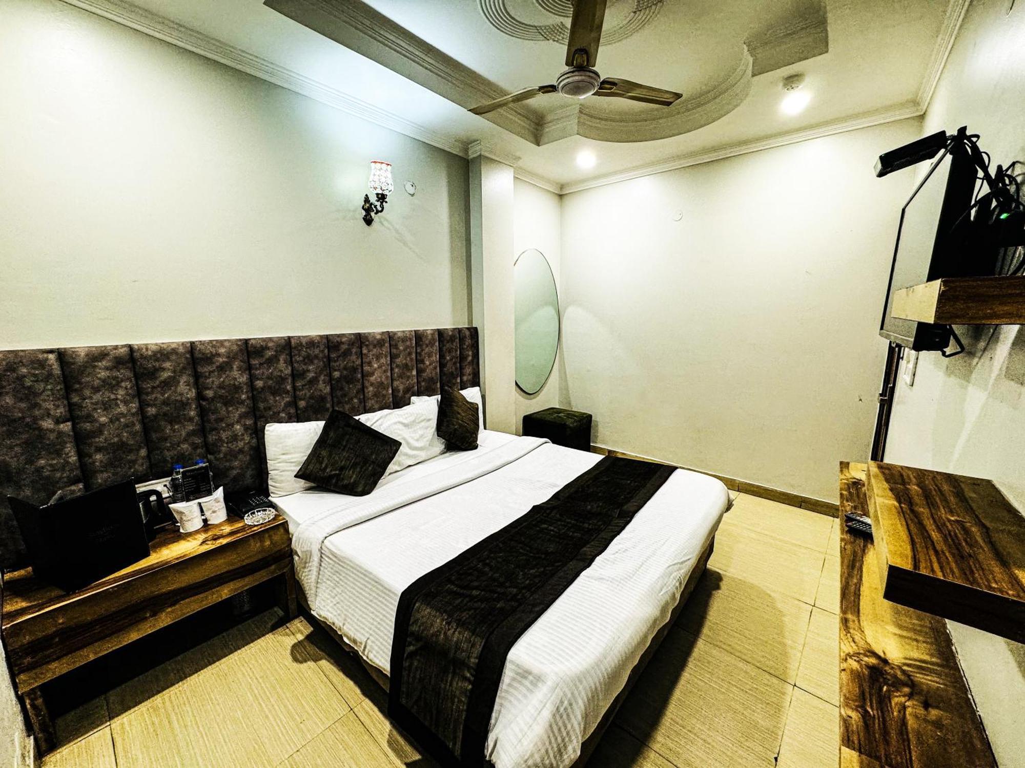 Nityaa Hostel New Delhi
